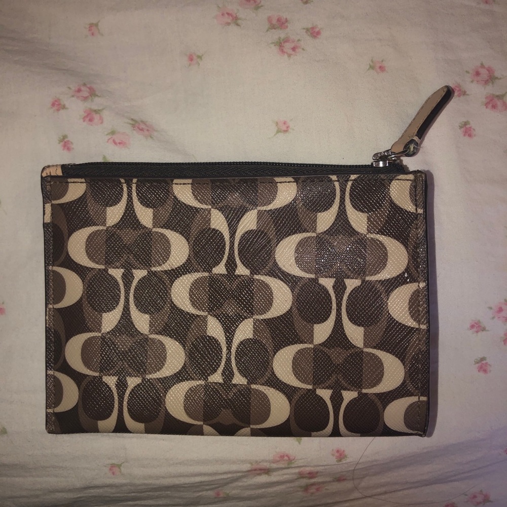 Coach Wallet - Picture 2 of 4